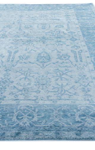 Exquisite Rugs Antique'd Silk 5171 Blue Area Rug Closeup Image