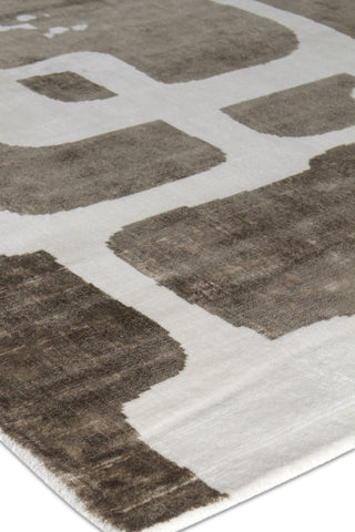 Exquisite Rugs Koda 5183 Brown/Silver Area Rug Corner Image