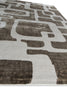 Exquisite Rugs Koda 5183 Brown/Silver Area Rug Closeup Image