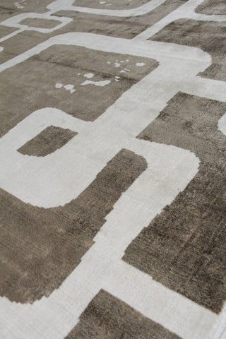 Exquisite Rugs Koda 5183 Brown/Silver Area Rug Pile Image