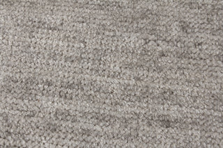 Exquisite Rugs Perry 5193 Smoke Area Rug Lifestyle Image Feature