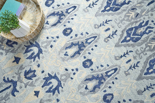 Exquisite Rugs Sarasota 5253 Light Blue/Gray Area Rug Lifestyle Image Feature