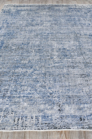 Exquisite Rugs Intrigue 5262 Gray/Blue Area Rug by The Met Closeup Image