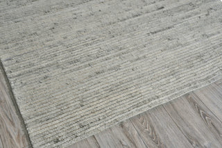 Exquisite Rugs Kaza 5303 Ivory/Gray Area Rug Corner Image