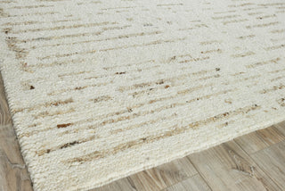 Exquisite Rugs Tahoe 5317 Ivory/Beige Area Rug Corner Image