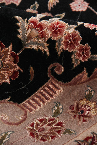 Exquisite Rugs Super Fine Tabriz 5412 Black/Ivory Area Rug Lifestyle Image Feature
