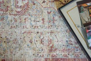 Exquisite Rugs Antique Loom 5575 Beige/Rust Area Rug Detail Image