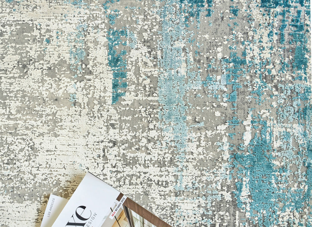 Exquisite Rugs Mercuri 5664 Silver/Blue Area Rug by The Met Lifestyle Image Feature