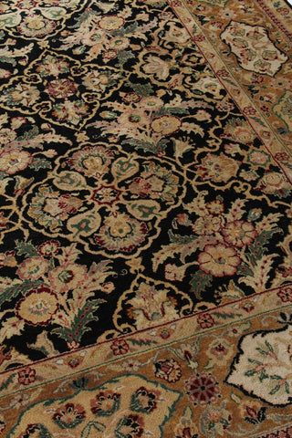 Exquisite Rugs Polonaise 5857 Black/Peach Area Rug Detail Image