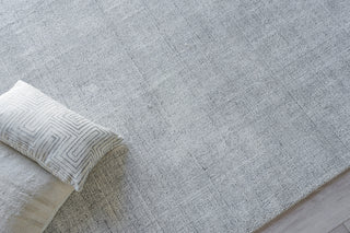 Exquisite Rugs Poliforma 5926 Charcoal Area Rug Detail Image