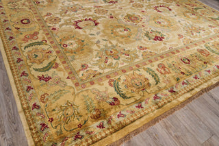 Exquisite Rugs Polonaise 6063 Ivory/Gold Area Rug Corner Image