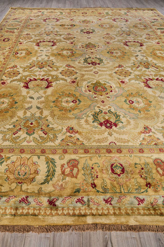 Exquisite Rugs Polonaise 6063 Ivory/Gold Area Rug Closeup Image