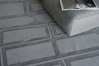 Exquisite Rugs Tempo 6209 Charcoal Gray Area Rug Lifestyle Image Feature
