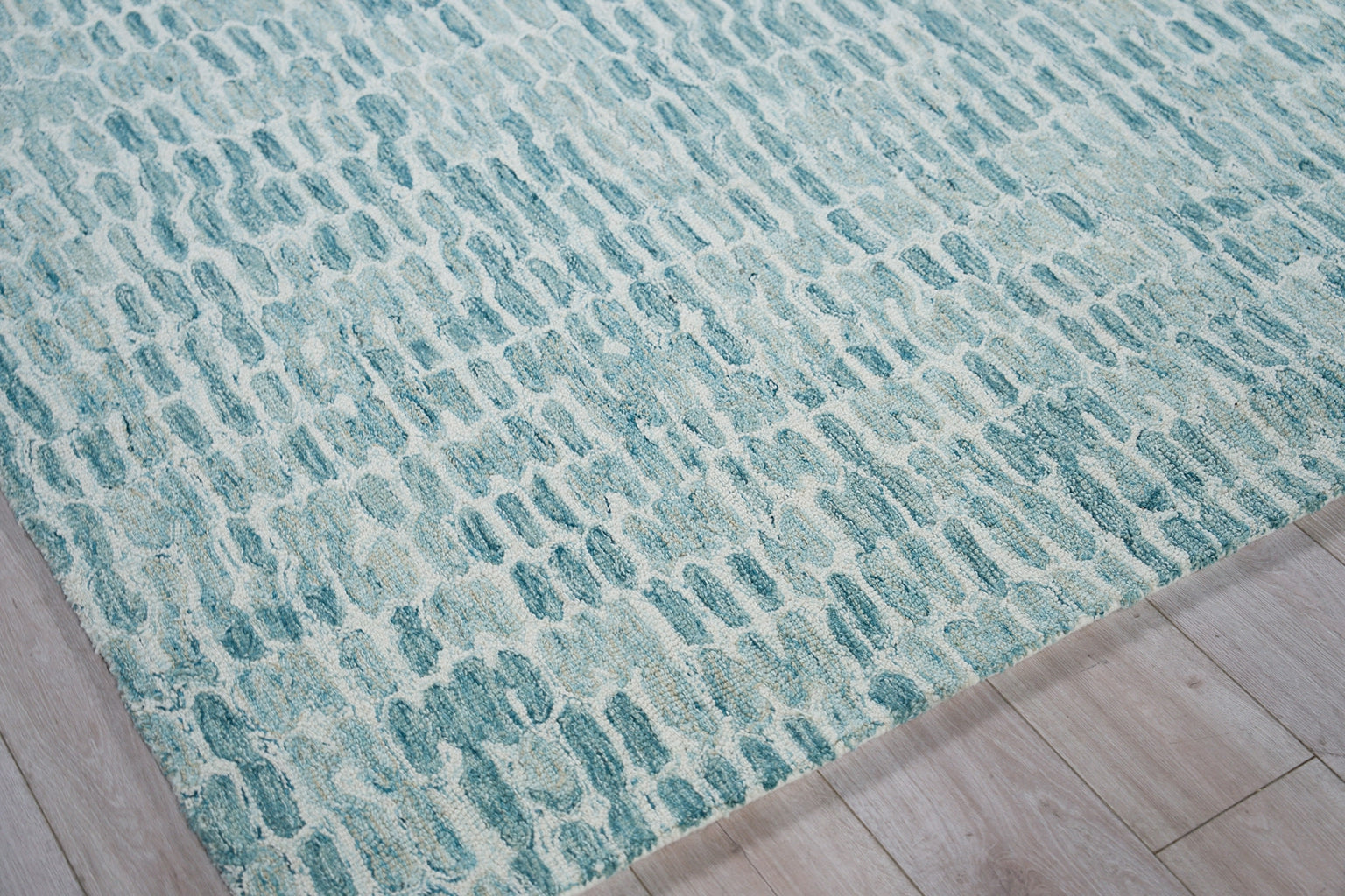Exquisite Rugs Ink Blot 6308 Turquoise Area Rug – Incredible Rugs and Decor