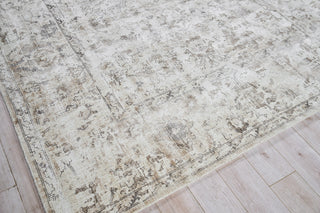 Exquisite Rugs Dorchester 6325 Beige/Brown Area Rug Corner Image