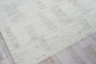 Exquisite Rugs Canyon 6428 Silver Area Rug