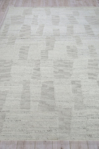 Exquisite Rugs Canyon 6428 Silver Area Rug