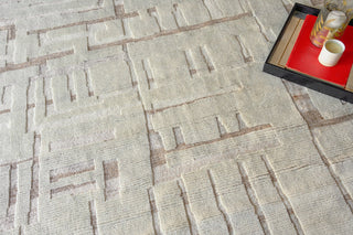 Exquisite Rugs Calexico 6430 Ivory/Beige Area Rug Detail Image