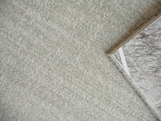Exquisite Rugs Martelli Modern 6432 Light Silver Area Rug 