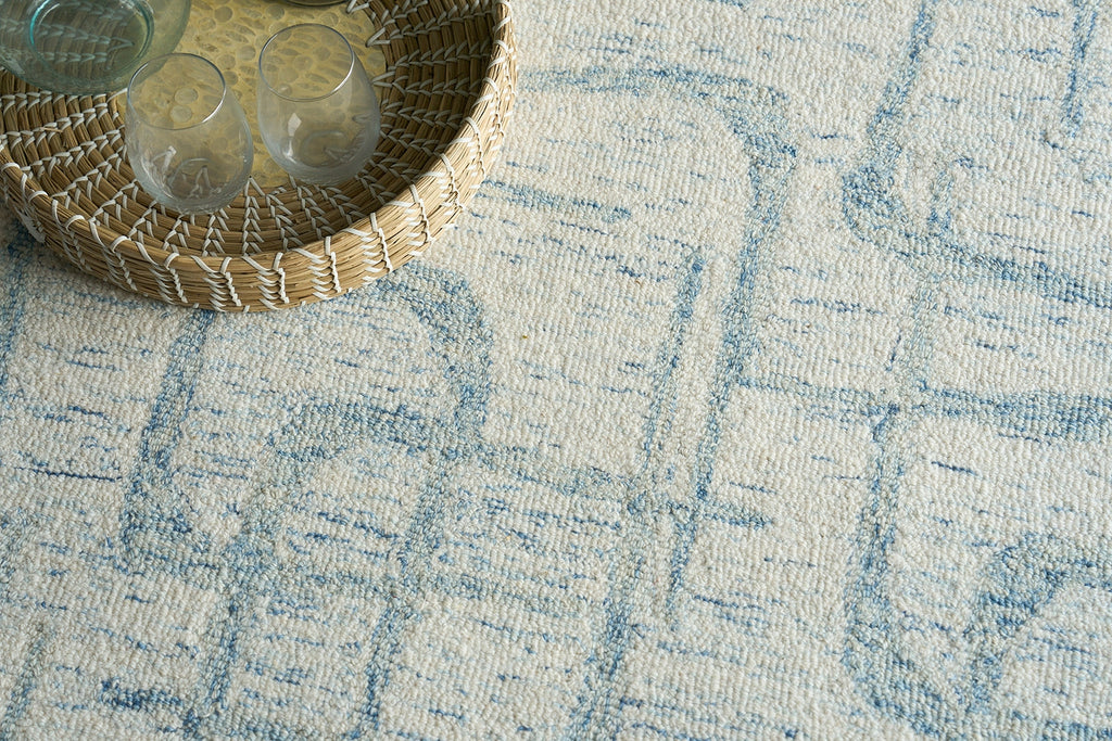 Exquisite Rugs Breeze 6536 Light Blue Area Rug Lifestyle Image Feature