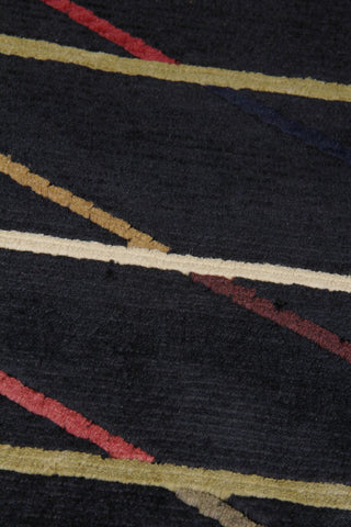 Exquisite Rugs Metropolitan 6583 Black Area Rug Closeup Image