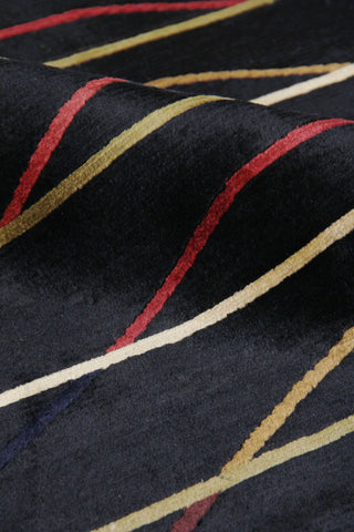 Exquisite Rugs Metropolitan 6583 Black Area Rug Lifestyle Image Feature