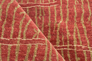 Exquisite Rugs Soho 6594 Red Area Rug Pile Image