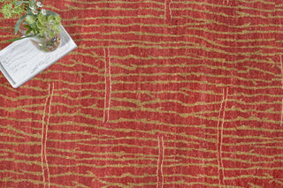 Exquisite Rugs Soho 6594 Red Area Rug Lifestyle Image Feature