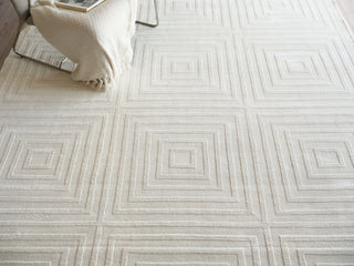 Exquisite Rugs Tovello Modern 6746 White Area Rug Lifestyle Image Feature