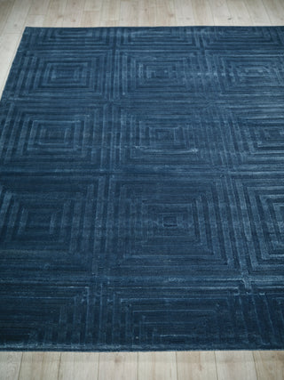 Exquisite Rugs Tovello Modern 6748 Navy Area Rug Closeup Image
