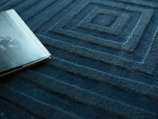 Exquisite Rugs Tovello Modern 6748 Navy Area Rug 