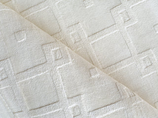 Exquisite Rugs Camora Modern 6752 White Area Rug Pile Image