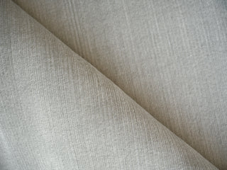 Exquisite Rugs Pavia Modern 6758 Light Silver Area Rug Pile Image