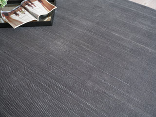 Exquisite Rugs Pavia Modern 6760 Gray Area Rug Detail Image
