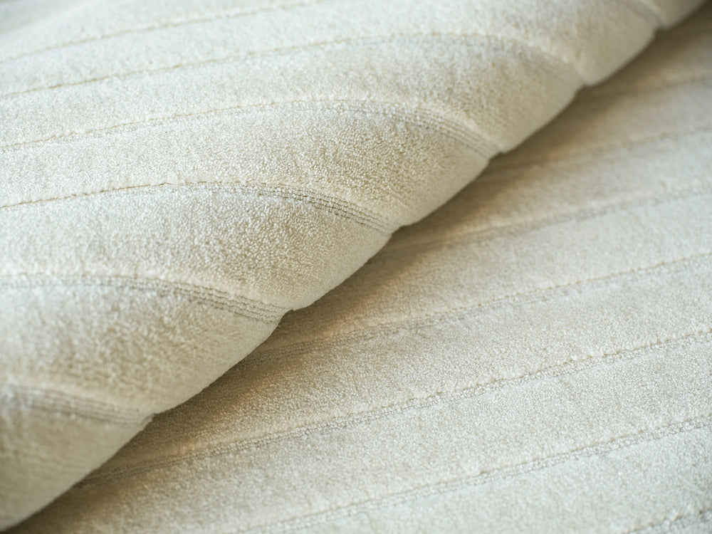 Exquisite Rugs Amani Modern 6767 Beige Area Rug Lifestyle Image Feature