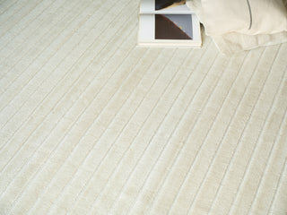 Exquisite Rugs Amani Modern 6767 Beige Area Rug Detail Image