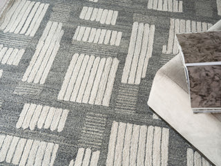 Exquisite Rugs Naturals 6787 Ivory/Silver Area Rug Detail Image