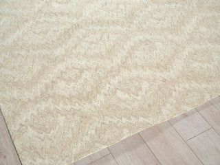 Exquisite Rugs Bargello 6819 Beige Area Rug Corner Image