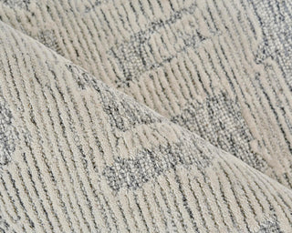 Exquisite Rugs Aspen 6826 Natural Gray/Ivory Area Rug Lifestyle Image Feature