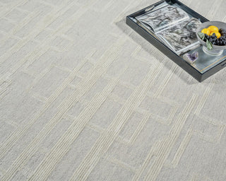 Exquisite Rugs Park City 6842 Silver/Ivory Area Rug Lifestyle Image Feature
