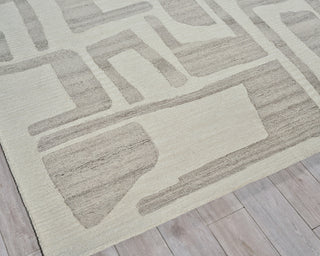 Exquisite Rugs Carmel 6851 Ivory/Beige Area Rug Corner Image