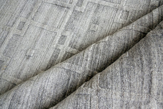 Exquisite Rugs Lotus 6958 Gray/Silver Area Rug by The Met Pile Image