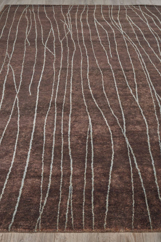 Exquisite Rugs Metro 7033 Brown Area Rug Closeup Image