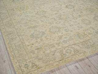 Exquisite Rugs Verano 7129 Ivory/Silver Area Rug Corner Image