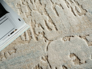 Exquisite Rugs Infinity 7134 Ivory/Blue/Terracotta Area Rug Lifestyle Image Feature