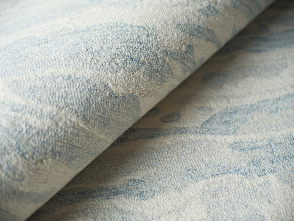Exquisite Rugs Cortero 7157 Light Blue/Ivory Area Rug Lifestyle Image Feature