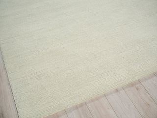 Exquisite Rugs Elements 7168 Green/Ivory Area Rug Corner Image