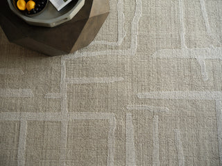 Exquisite Rugs Breckenridge 7204 Beige/Ivory Area Rug Lifestyle Image Feature