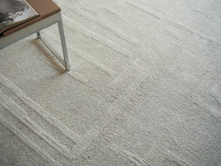 Exquisite Rugs Breckenridge 7206 Silver/Ivory Area Rug Lifestyle Image Feature