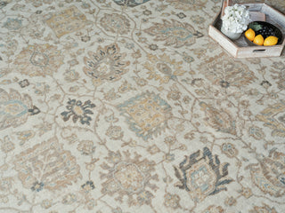 Exquisite Rugs Artisan 7231 Ivory Area Rug Detail Image